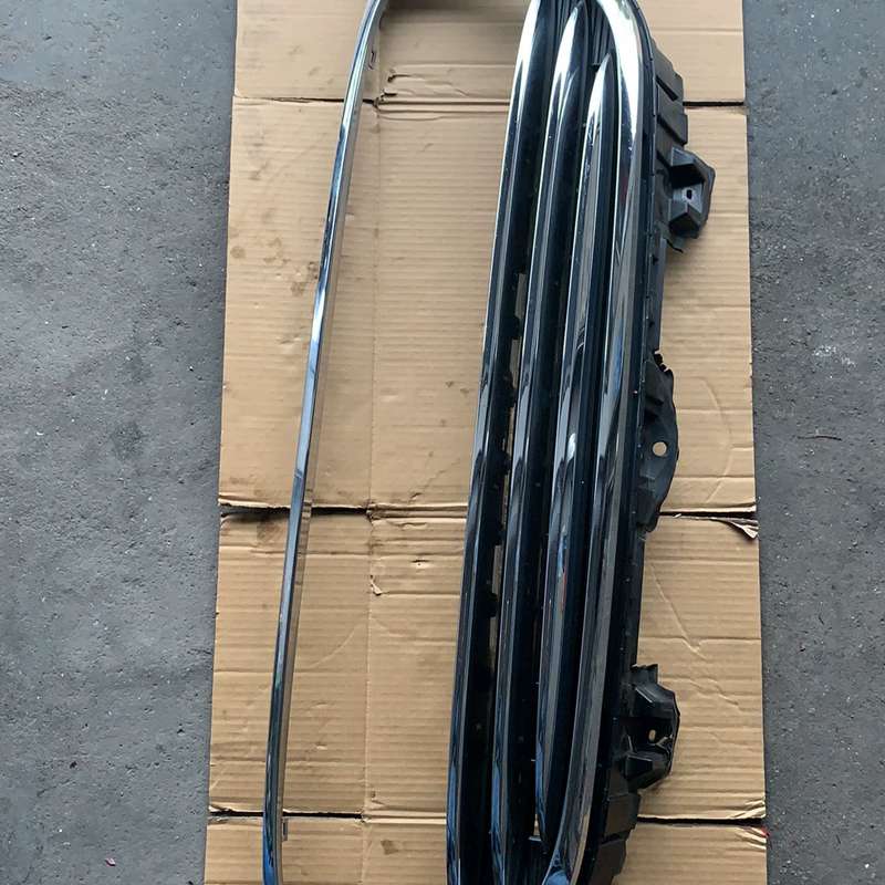 宝马迷你前保中网原装拆车--议价商品