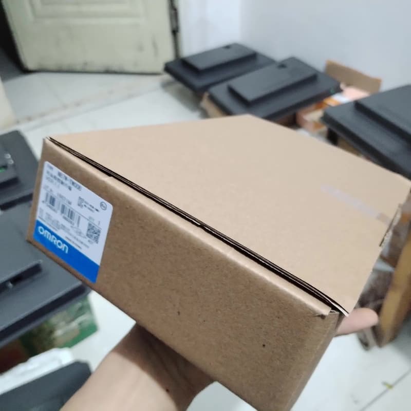 NB7W-TW00B 欧母龙触摸屏原装正品,功能包好,不满意--议价商品