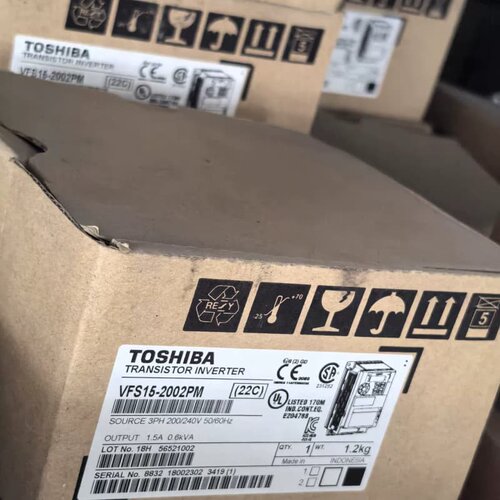 全新Toshiba东芝变频器VFS15-2002PM，三相2--议价商品