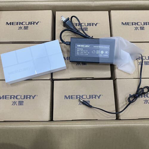 水星8口百兆PoE交换机MS08CP-M监控专用塑壳--议价商品