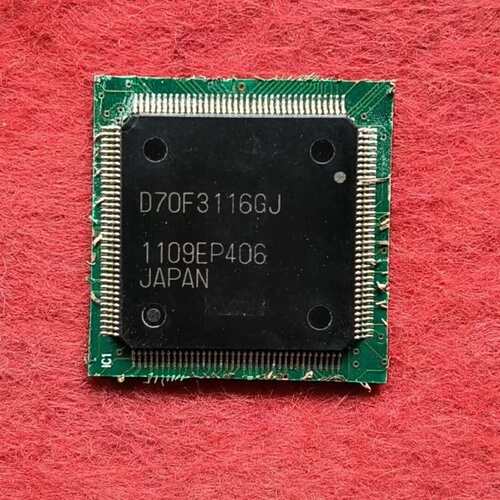 D70F3116GJ 日本瑞萨芯片 拆机带板628片， 成色--议价商品