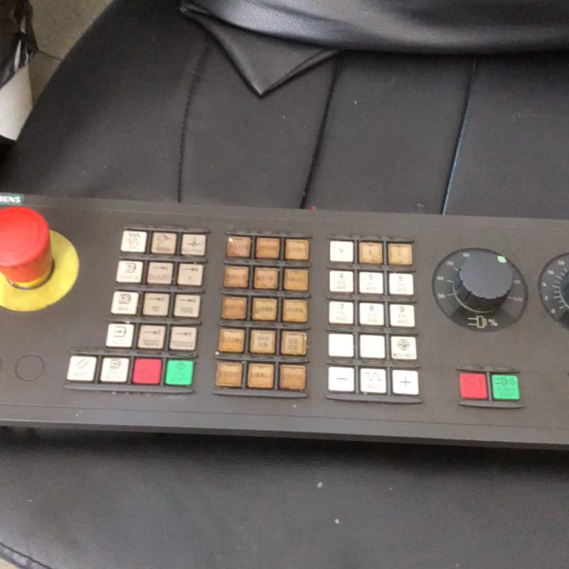 西门子MCP483C键盘6FC5203-0AF22-0AA2--议价商品