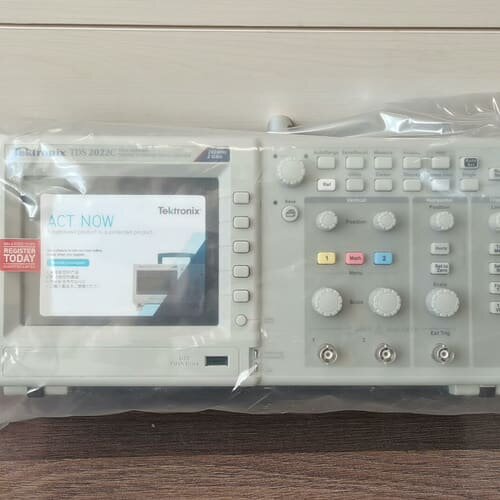 TDS2022C 准新机一台,带两条探头,一条电源线,--议价商品