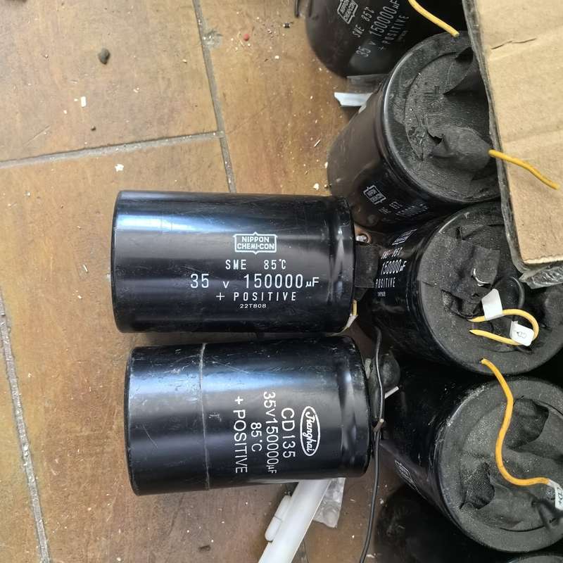 黑金刚电容,音响电容,NIPPON电容35V150000UF--议价商品