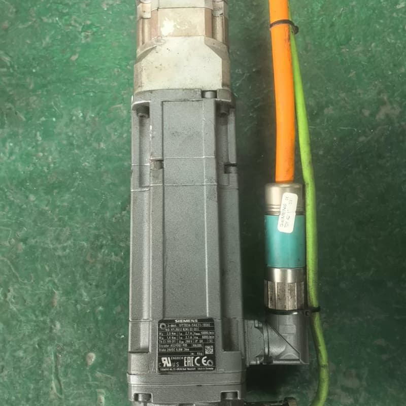 西门子伺服电机1FT7034-5AK71-1BB0 原装剪线--议价商品
