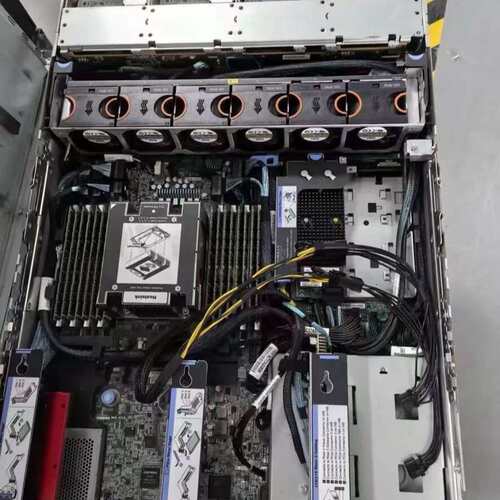 联想SR655+3.5寸12盘+--议价商品