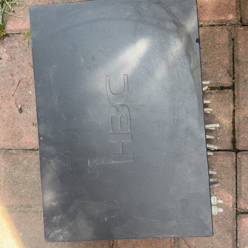 H3C+S1024R++24口百兆交换机,实物拍摄,成色9成--议价商品