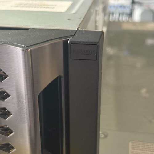 最新下架，NETAPP FAS8200整机双电双控，成色很好--议价商品