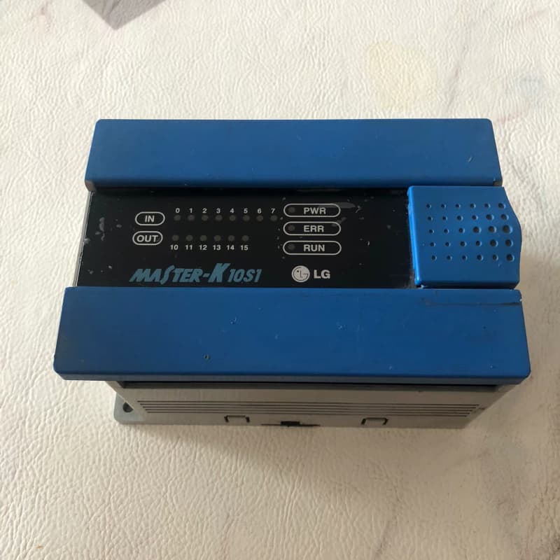 拆机LG PLC,二手物品,通电指示灯正常亮,、不退--议价商品