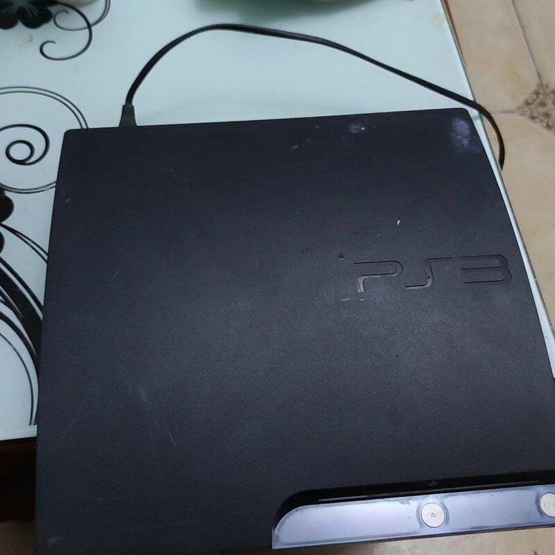 索尼PS3游戏机 CECH-2012A型号--议价商品