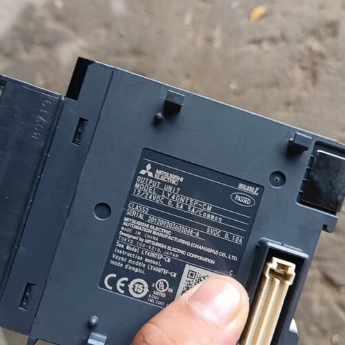 三菱plc模块LY40NT5P-CM，二手拆机，成色如图，功--议价商品
