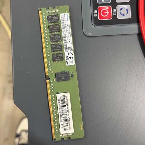 三星ddr4 regecc 8g 2400 2x8 服务器内--议价商品