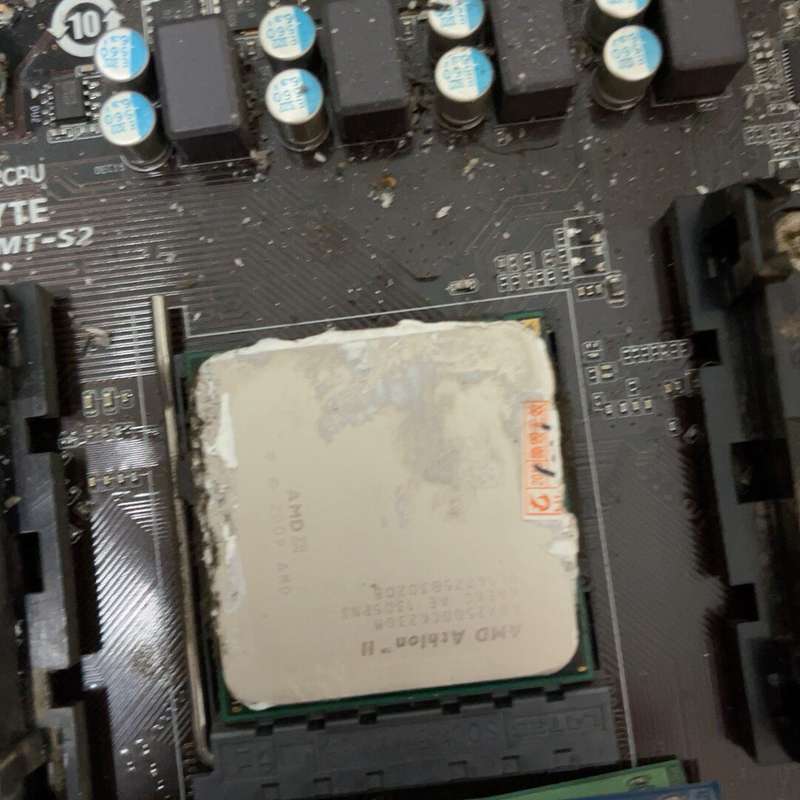 拆机AMD Athlon II X2 250双核CPU+技嘉--议价商品