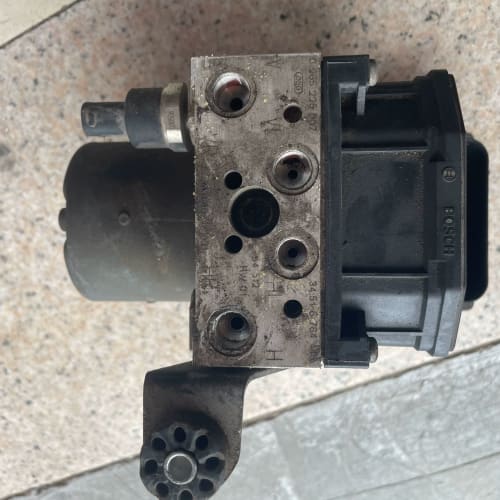 宝马E66ABS泵刹车系统EPS泵--议价商品