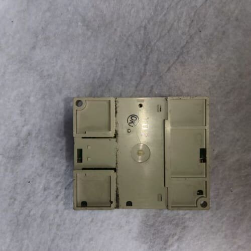 三菱PLC FX1S-20MR-001，日本原装拆机，功能完--议价商品