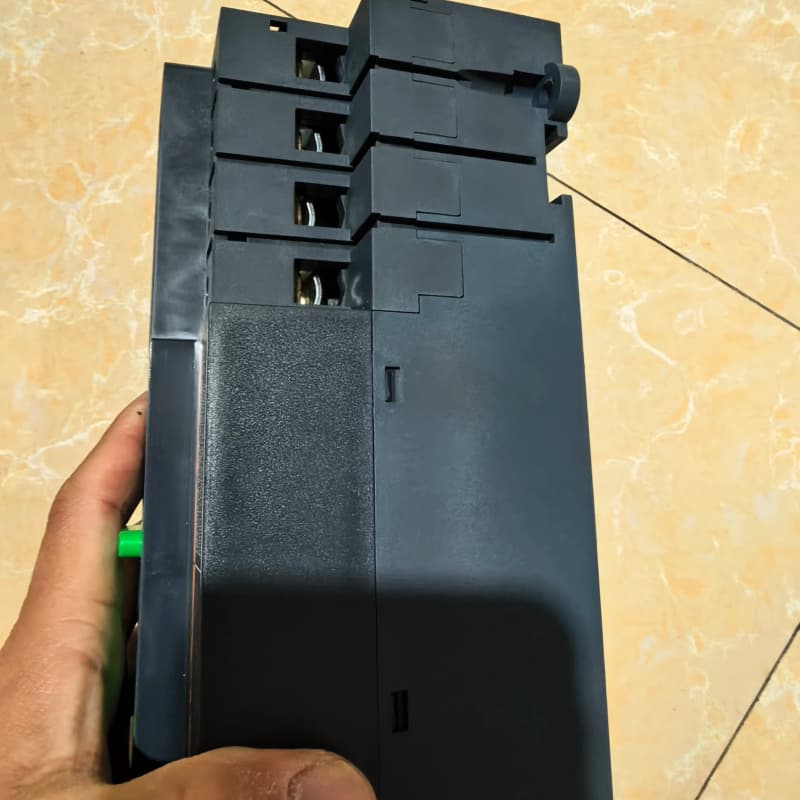 施耐德万高双电源自动转换开关WATSN25/4A,二手拆机,--议价商品