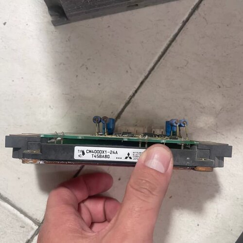 三菱模块CM400DX1-24A--议价商品