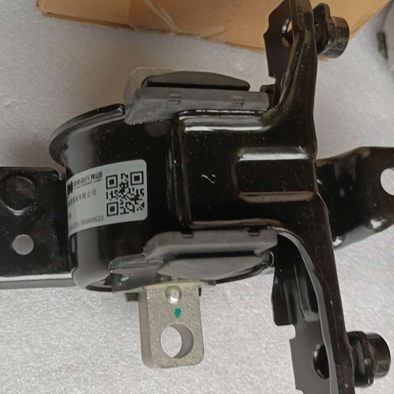 众新捷达 新桑塔纳 新捷达VA3变速箱胶墩 扭力支架 全--议价商品