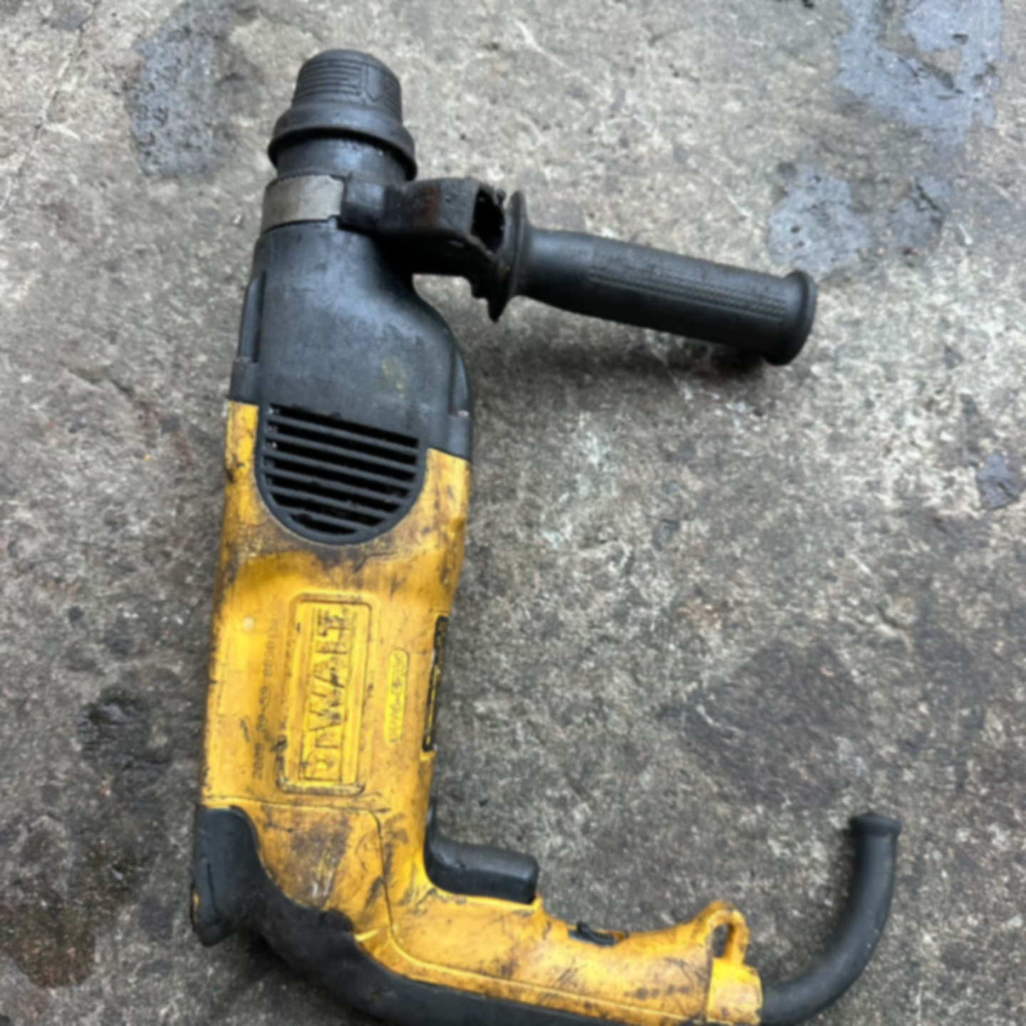 议价--二手DEWALT/得伟D25103三功能冲击电锤钻,如图实物