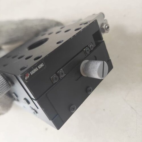 西格玛60XY轴微调平台 台面60*60mm 厚度38mm--议价商品