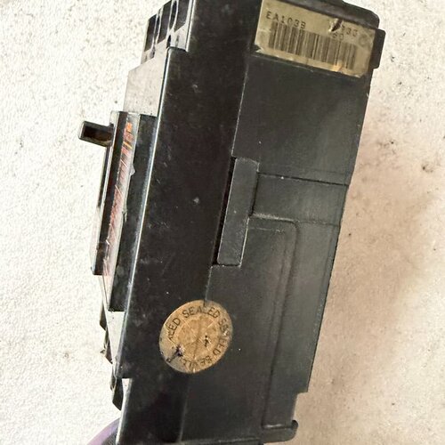富士FUJI EA103B 3P 60A塑壳断路器，日本原装--议价商品