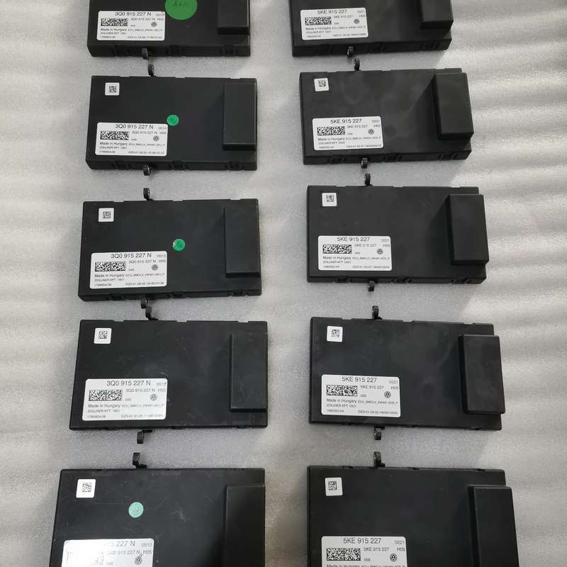 途观L新帕萨特迈腾进口蔚揽b8蓄电池监控电脑模块BMS采--议价商品