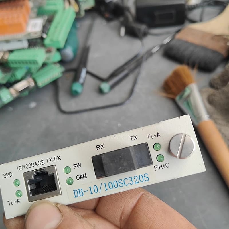 九博光纤收发器S，1310nm，单模单纤，DB一10/100--议价商品