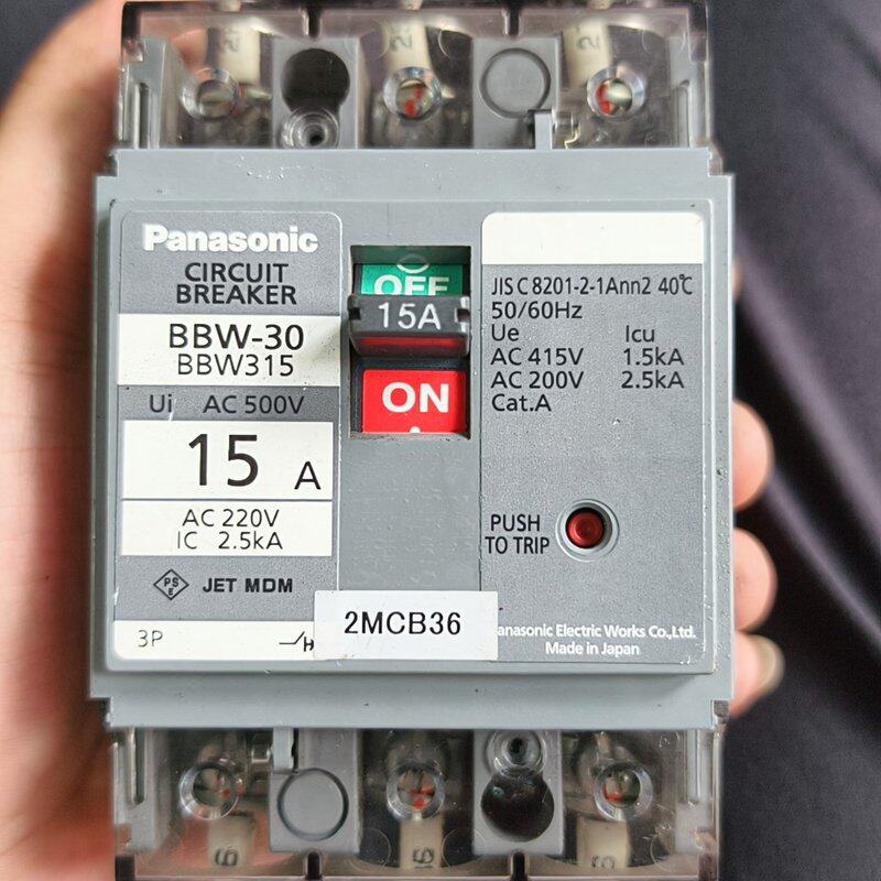 松下Panasonic BBW-30断路器,3P 15A,A--议价商品