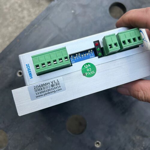 研控YAKO 2D68MH步进驱动器--议价商品
