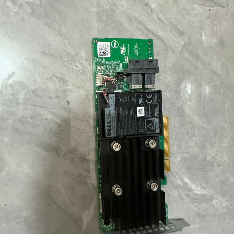 Dell PERC H740P阵列卡,,,带电池,--议价商品