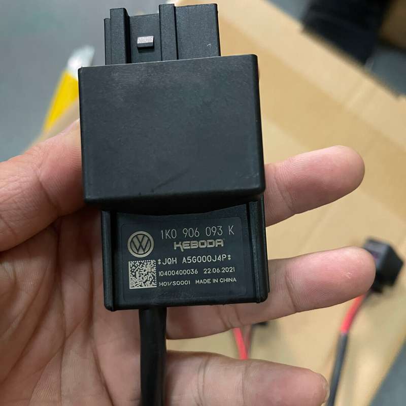 原厂全新燃油泵控制器模块,适配帕萨特迈腾速腾CC高尔--议价商品