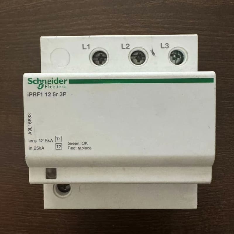 施耐德浪涌保护器iPRF1 12.5r 3P，二手拆机，成色--议价商品