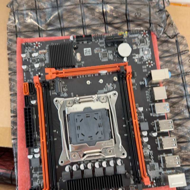 科脑X99主板 支持E5系列CPU,4条DDR4内存插槽,橙--议价商品