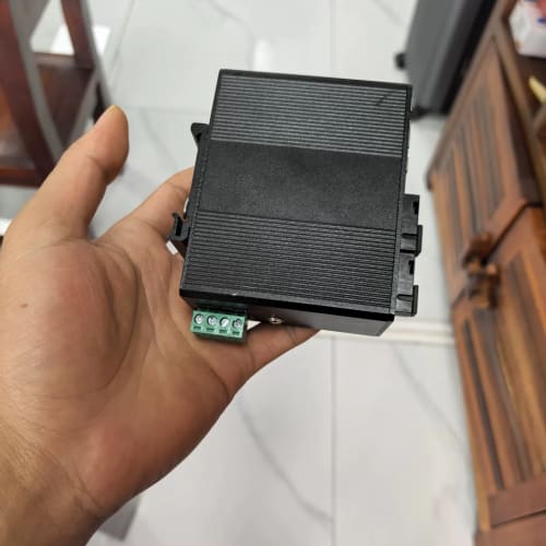 工业级2光4电交换机SC接口，单模单纤，供电DC12-52V--议价商品