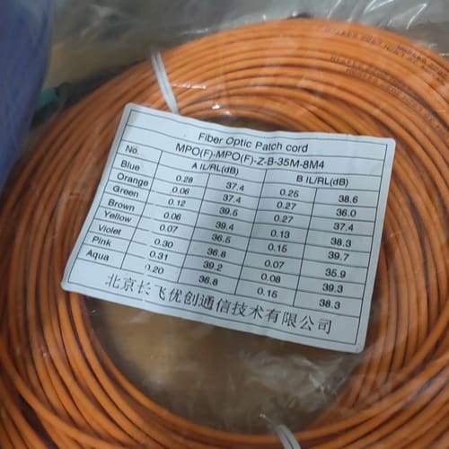 长飞优创MPO光纤跳线,型号MPO(F)-MPO(F)-Z---议价商品