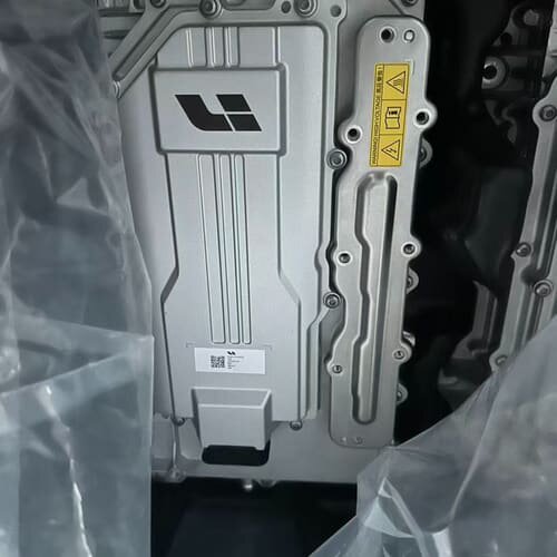 全新的理想L7 L8 L9原装拆车件,驱动电机控制器,型号X--议价商