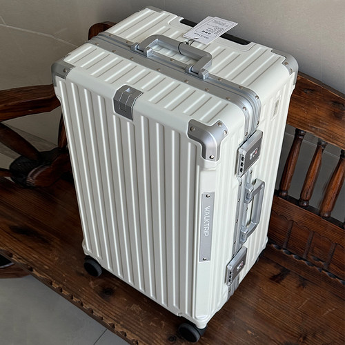 超大容量PC多功能行李箱