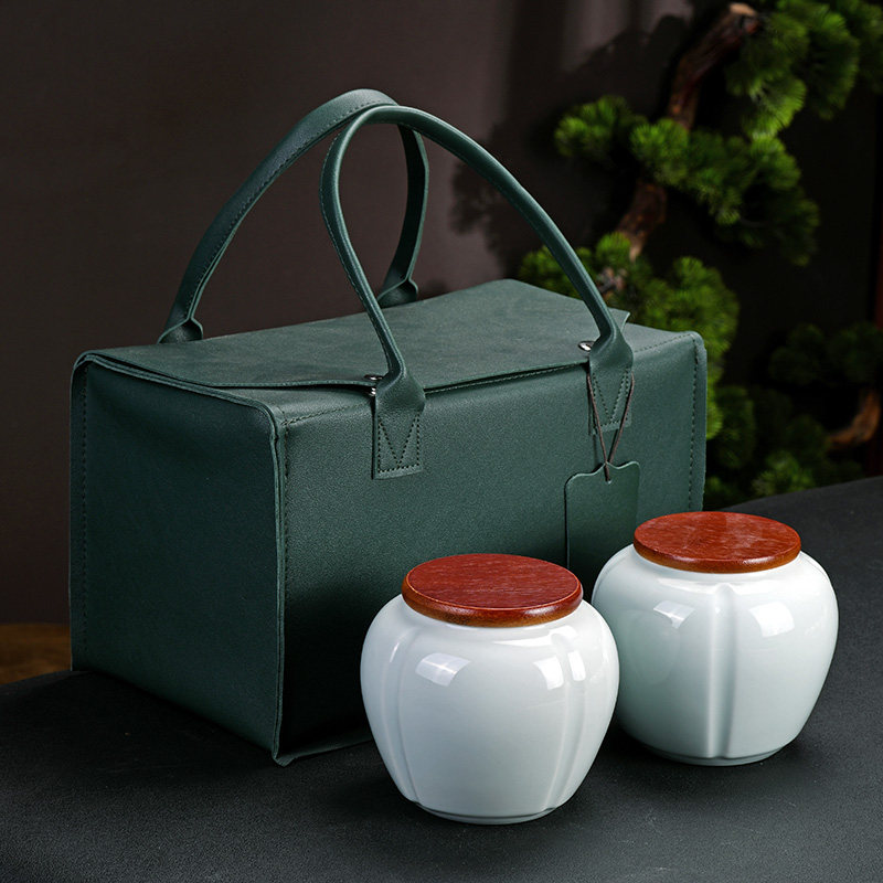 新款高档中式红茶普洱中号陶瓷茶叶罐礼品盒茶叶包装礼盒皮包双罐