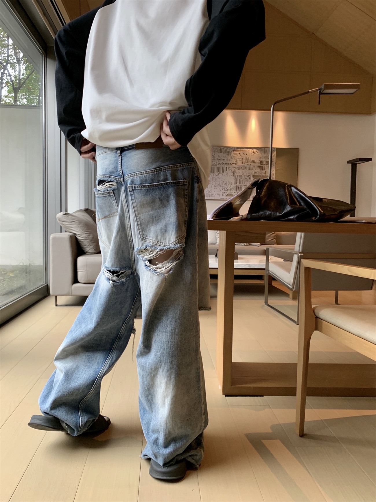 晨树时髦宽松大破洞牛仔裤