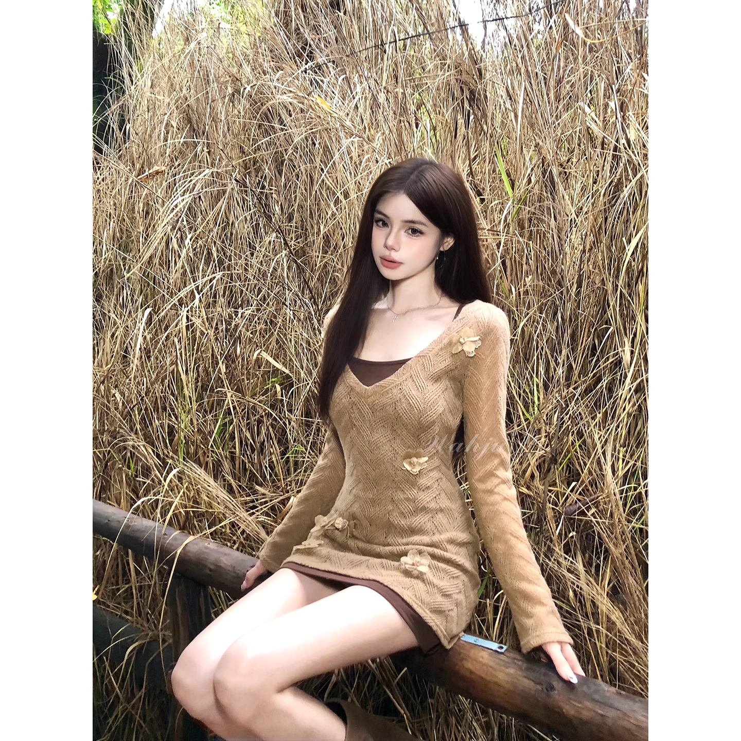 Selena赛琳娜画解WAHJU 幸运星 早秋时尚氛围感百搭显瘦两件套