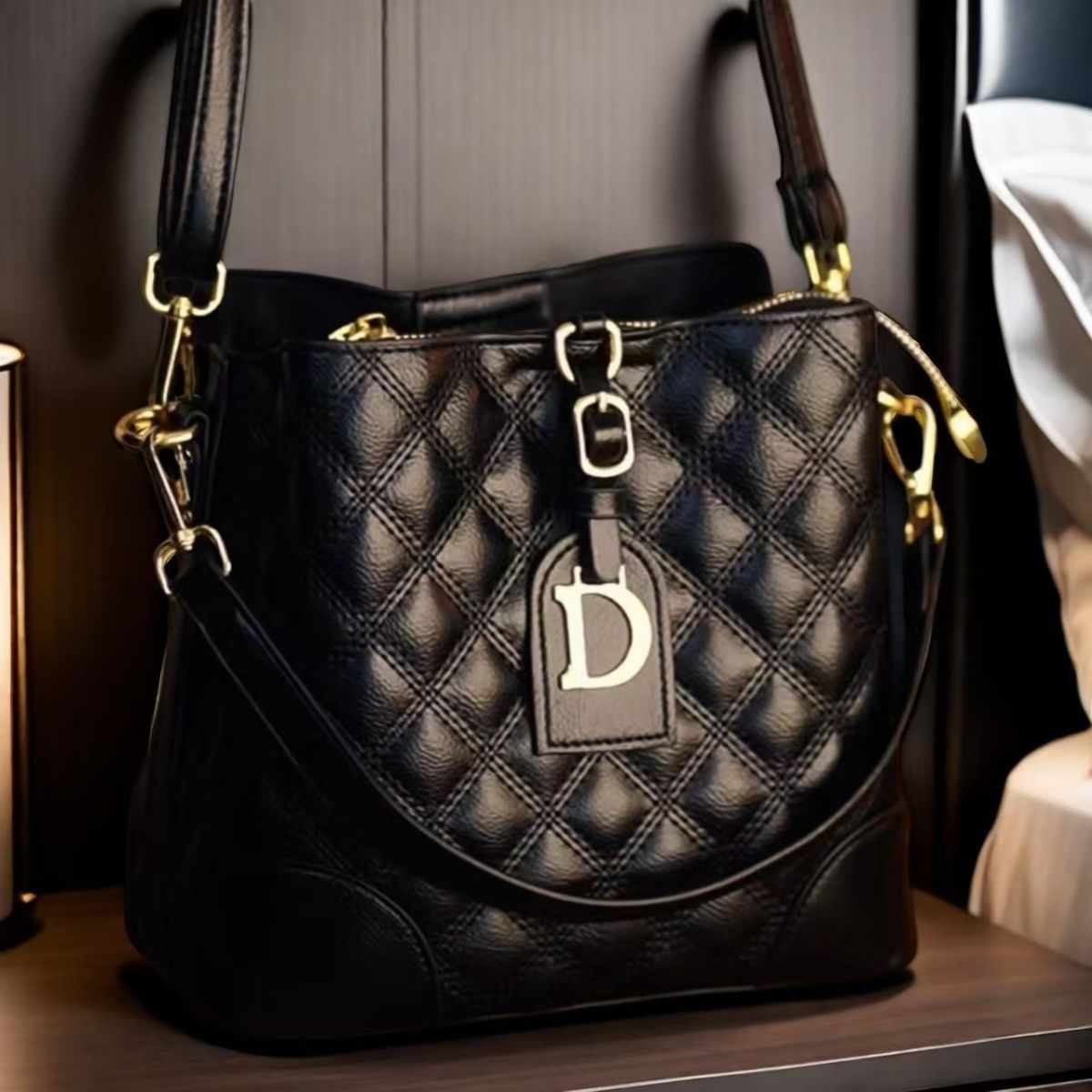 真皮女包2025新款时尚百搭单肩斜挎手提包软皮休闲通勤大容量女包