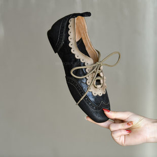 何其丑牛皮复古圆头平底雕花系带乐福鞋女新款真皮单鞋休闲小皮鞋