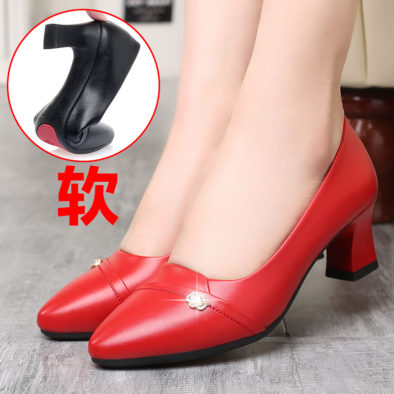 真皮软底中年春季闰月红色妈妈鞋