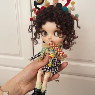 blythe娃娃马海毛小卷毛爆炸头假发：巧克力色款