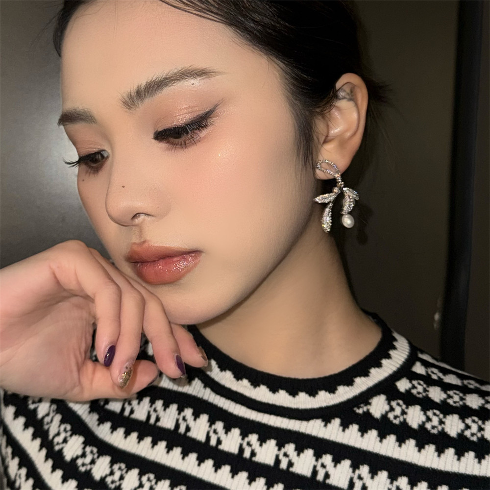 小众设计感锆石微镶珍珠满钻羽毛高级感气质精致银针轻奢耳钉耳环