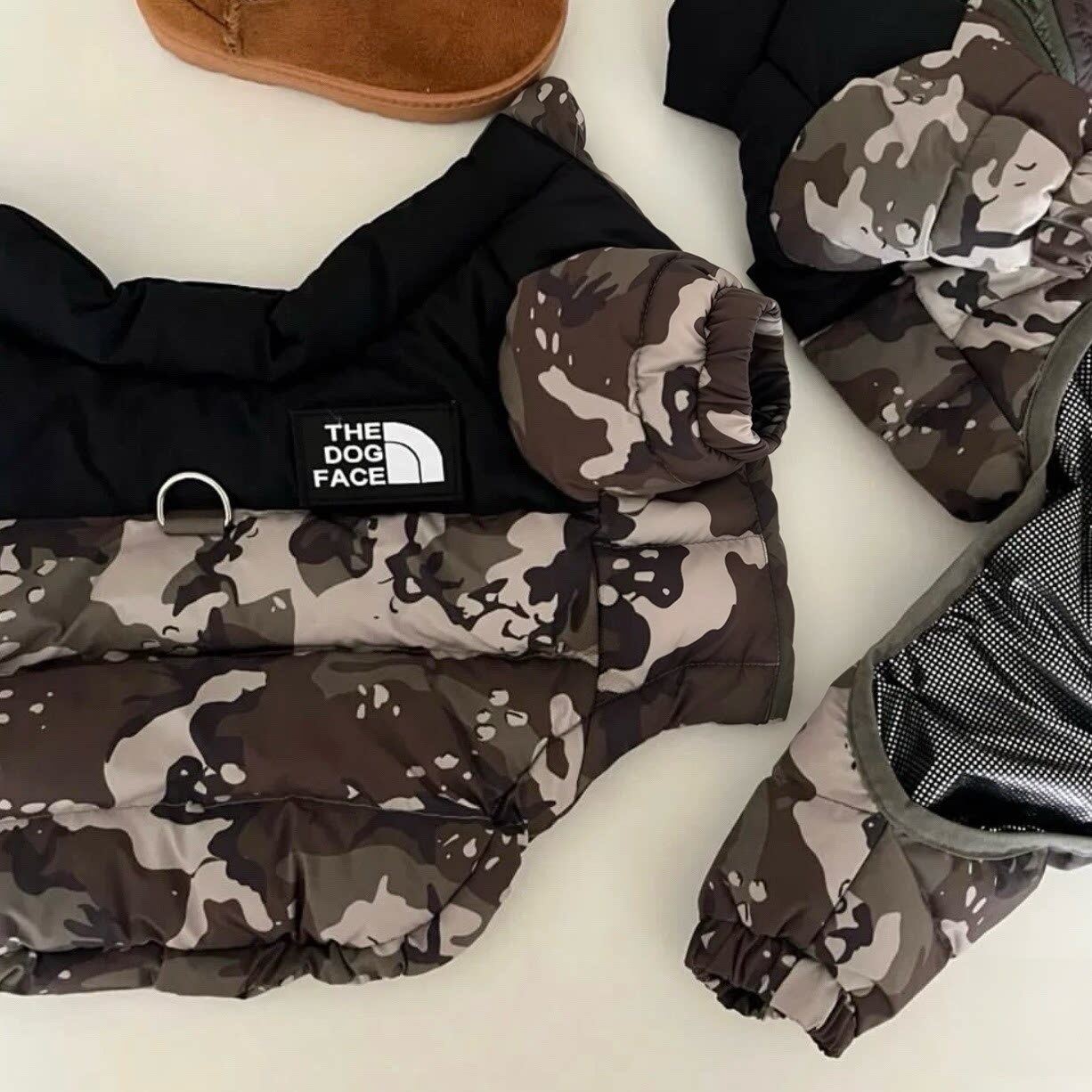 秋冬季宠物保暖加厚迷彩棉服连体四脚衣小型犬猫咪狗狗可牵引外套