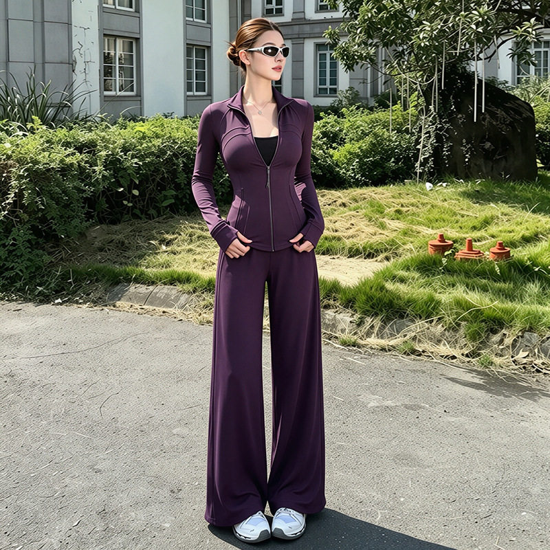 运动时尚套装女春秋健身服气质休闲修身显瘦长袖上衣阔腿裤两件套