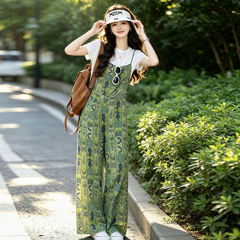休闲时尚套装女士夏季薄款复古洋气短袖印花吊带阔腿连体裤两件套