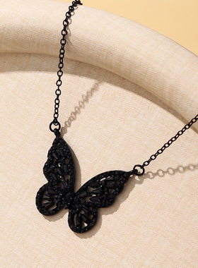 蝶舞幽梦黑色蝴蝶项链女2024新款爆款轻奢时尚精致设计感锁骨链潮