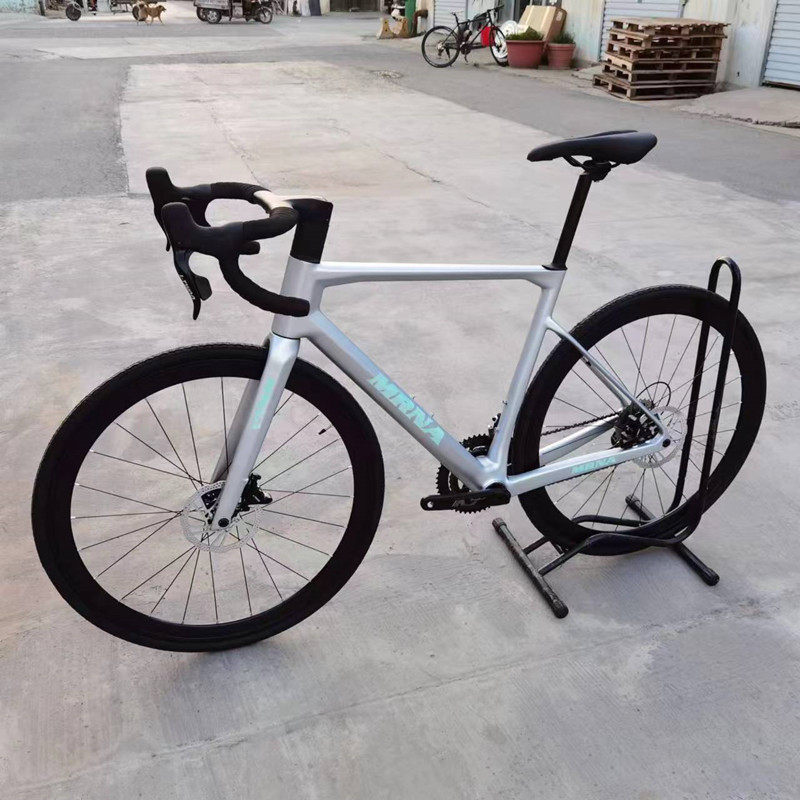 碳纤维筒轴纯油碟刹筒轴公路自行车培林花鼓全内隐一体把变速赛车